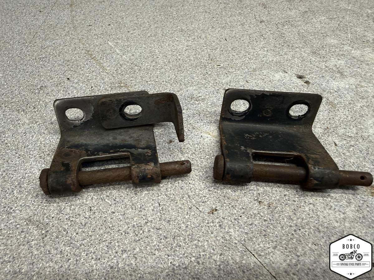 ハン21k 1979 Kawasaki KZ650D SR SEAT HINGES O11-8759.ADH | eBay