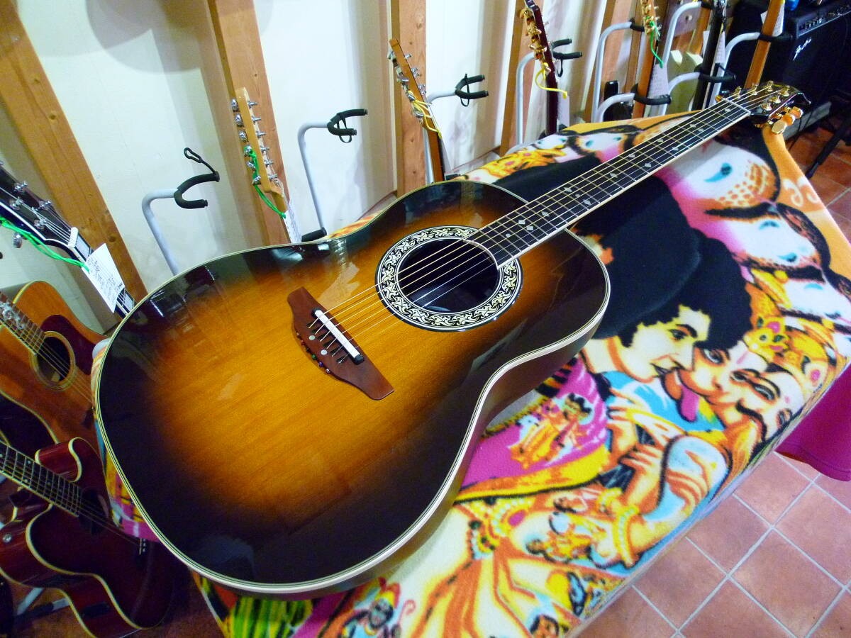 Acoustic Guitar Ovation 1627 Glen Campbell Artist 1982 Sunburst