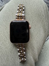 Apple Watch SE Rose Gold 1st Gen 40mm GPS
