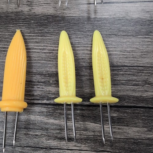 32 Corn On The Cob Holders Stainless Steel Skewers Sweetcorn BBQ Prongs Forks - Picture 3 of 9