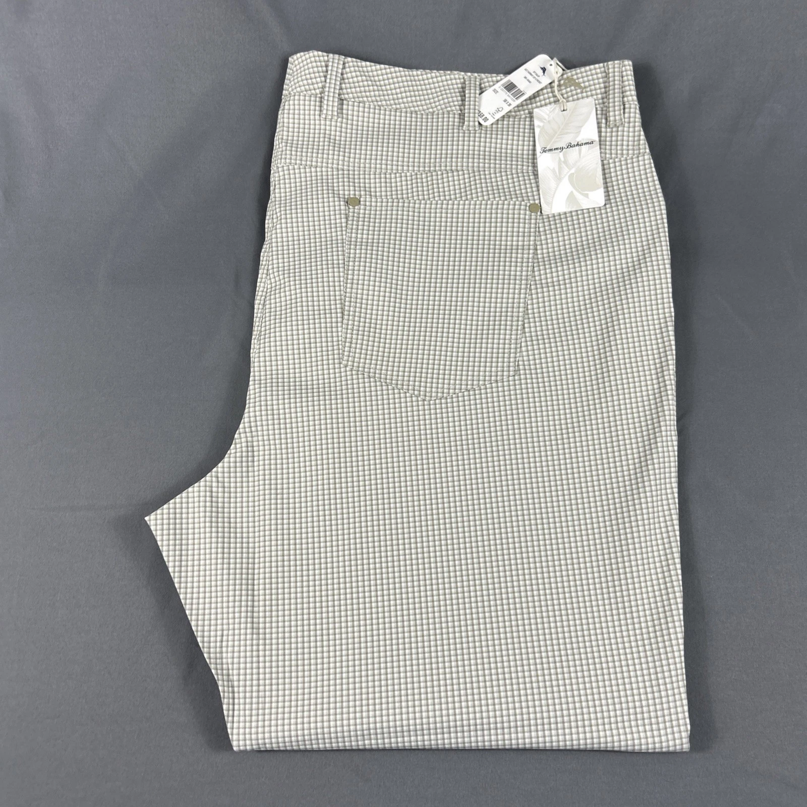 Tommy Bahama Golf Pants Ace Fairway Checks 50 x 30 Khaki Polyester NWT MSRP $158
Opens in a new wind
