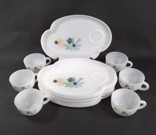 VTG Federal Glass Snack Set ATOMIC FLOWER Milk Glass 1950s 12 Pc MCM Set of 6