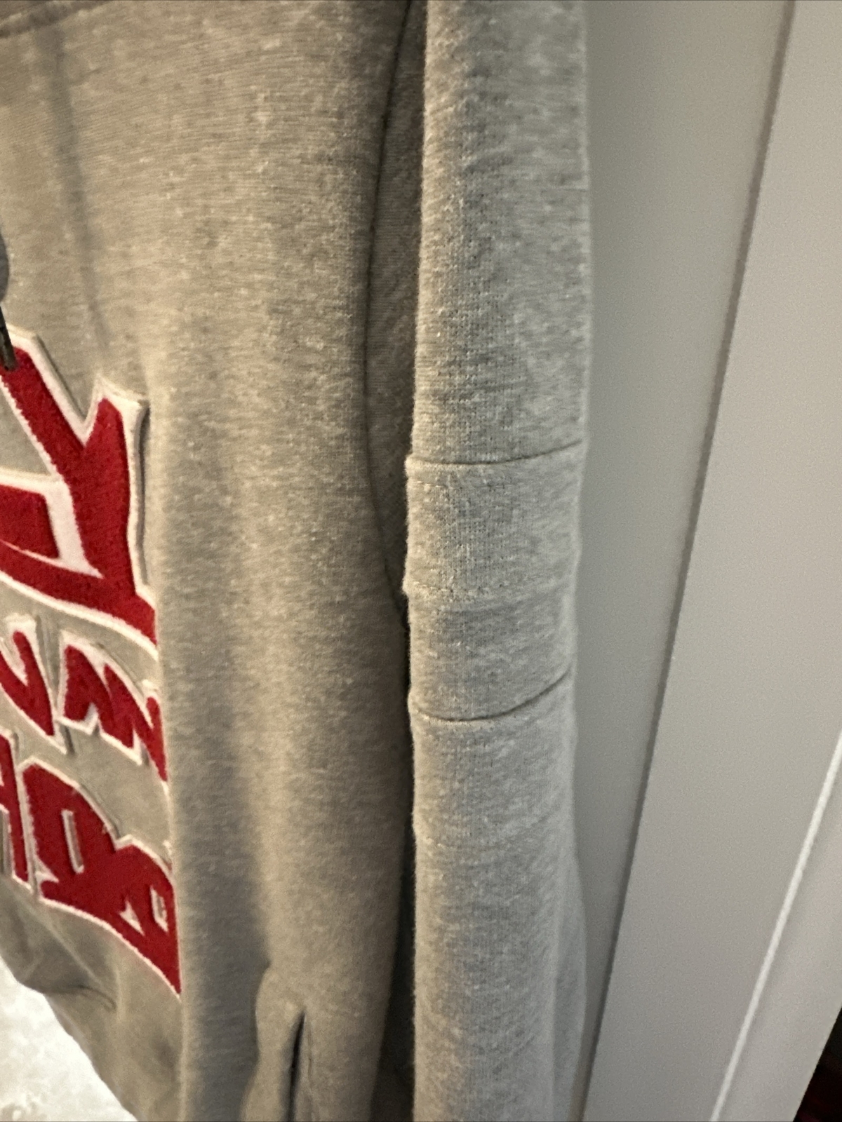 BORNFLY Hoodie Size Medium Patch/embroidered - image 5