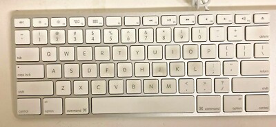 Apple A1243 Wired Keyboard MB110LL/A Japanese Version | eBay