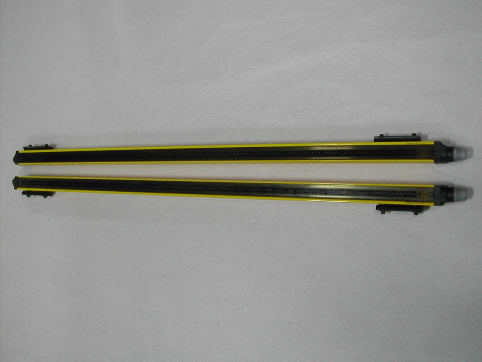 SICK  C 4000  C40E 1001DA040 +C40S-1001DA040 RECEIVER LIGHT CURTAIN SET USED H7