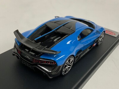 CMJ Bugatti Divo Modellauto 1:43 French Racing Blue - Offiziell Lizenziertes Sammlermodell