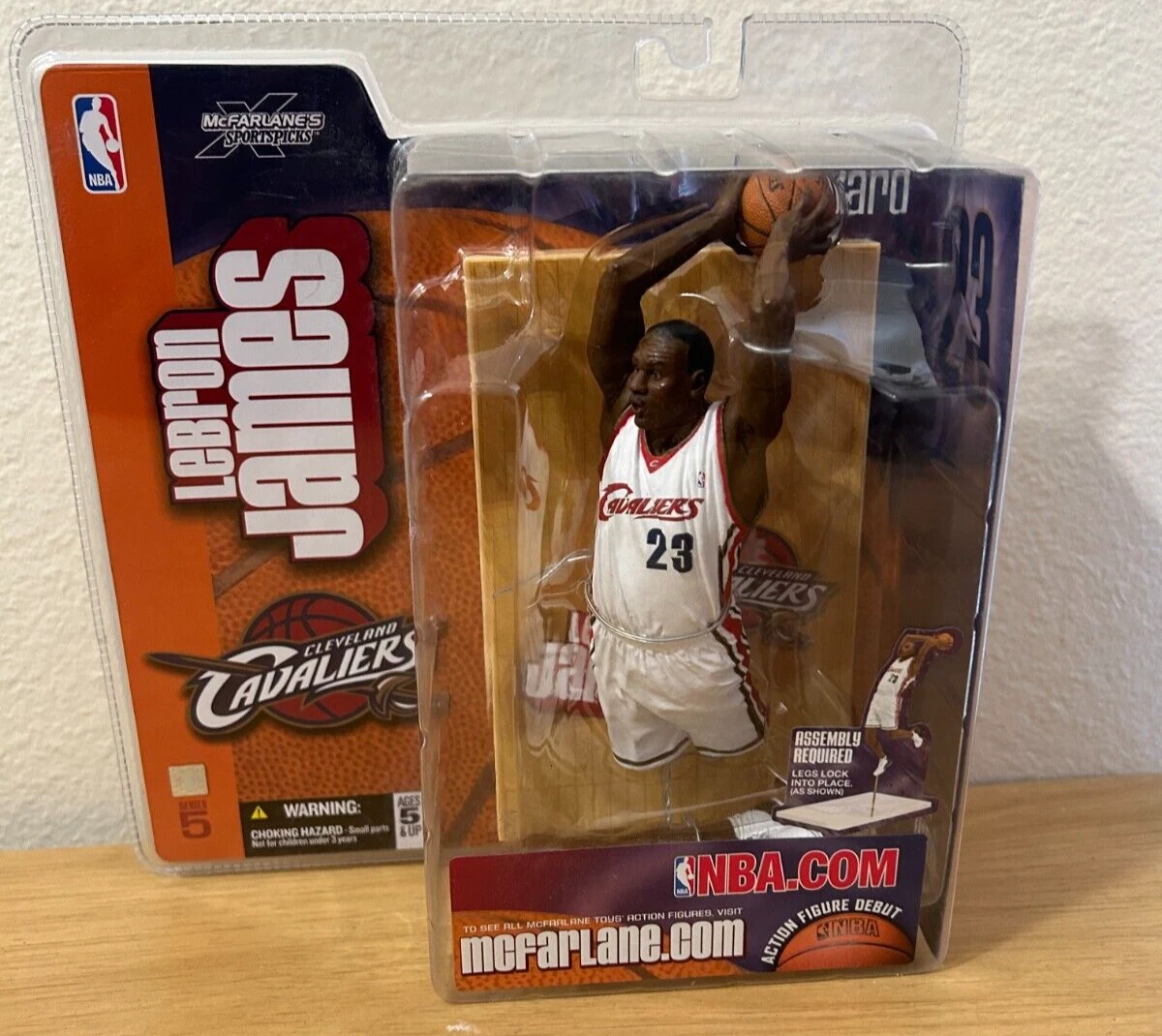 Lebron james hotsell action figure cavaliers