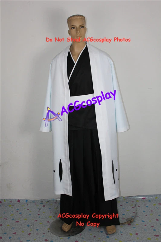 Captain Aizen Cosplay