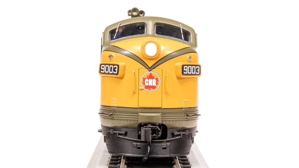 Broadway Limited 8161 HO CN EMD F3 A/B Olive Green & Gold 9003/9004 - Image 3 of 4