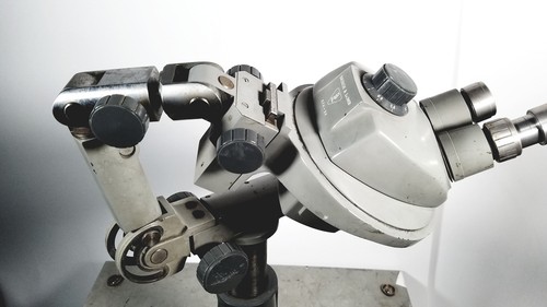 Bausch & Lomb Stereo Microscope 0.7x-3x Zoom - Picture 3 of 18