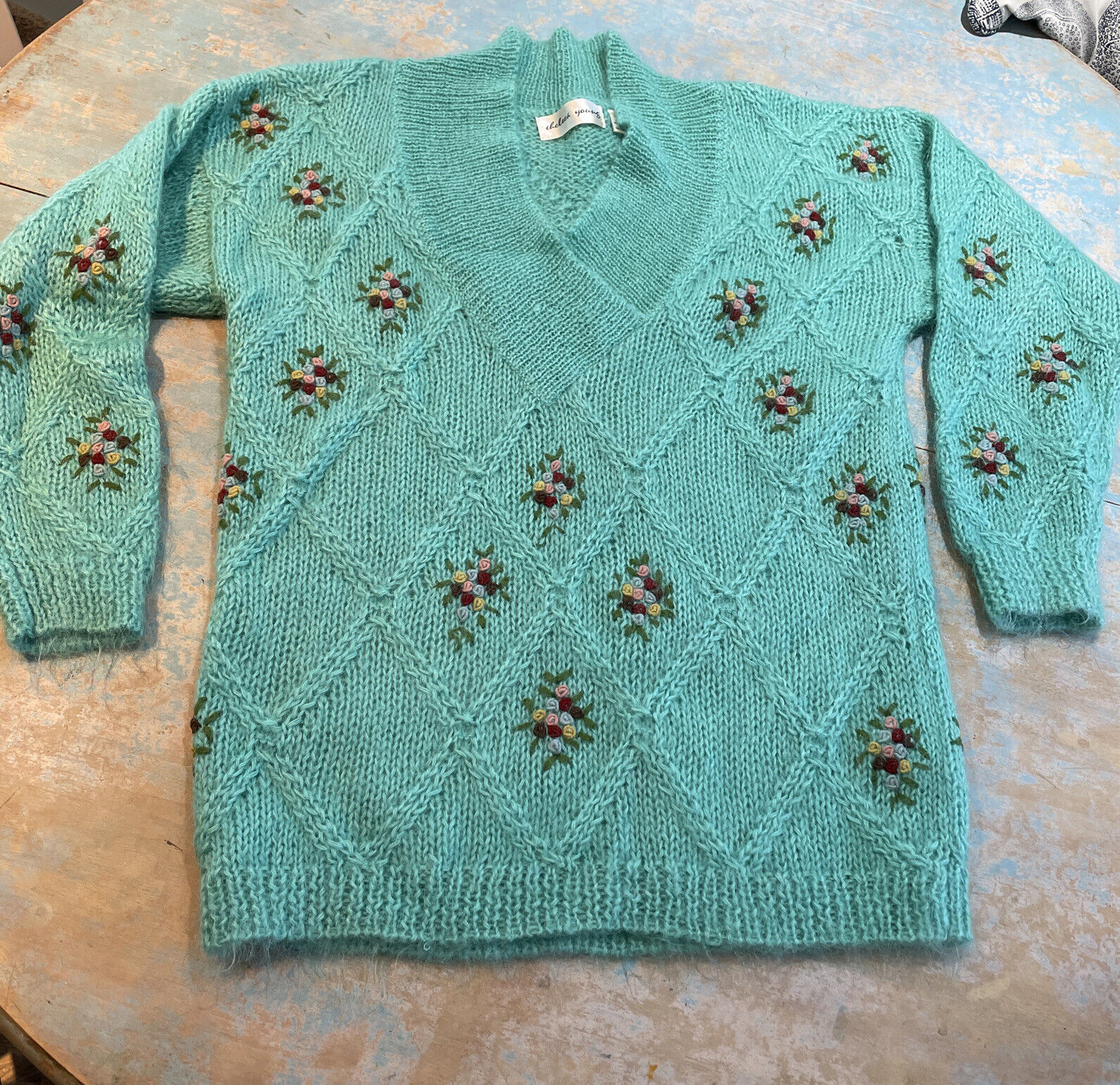 161.vintage Chelsea Young Teal Granny Mohair Sweater Embroidered Flowers L