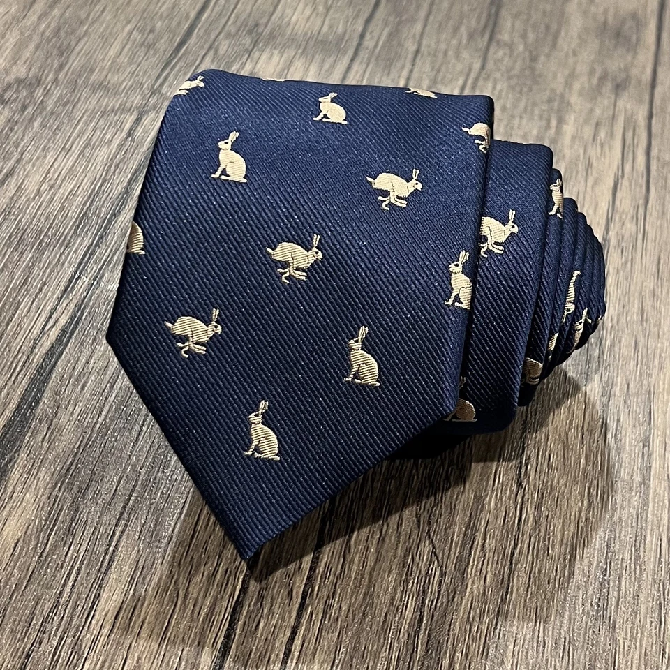 Corbata con patrón de conejo en caja para hombres vacaciones de Pascua liebre corbata Foto 3 de 4