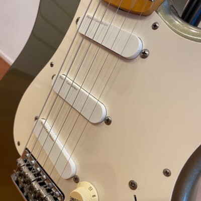 Fender Japan Fujigen ST54 LS Race Sensor Electric guitar Musical Fender Japan Fujigen ST54 LS Race Sensor Electric guitar Musical