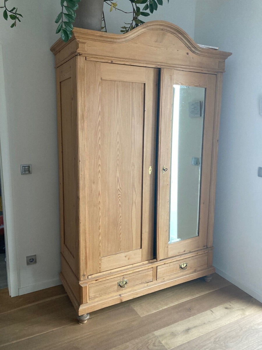 Alte Kleiderschrank gebraucht holz