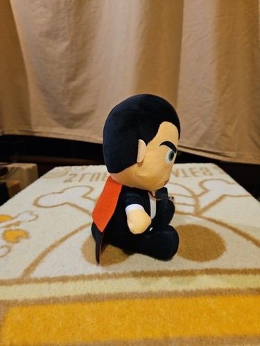 Universal Studios Monsters Approx 7" Dracula Vampire Stuffed Plush with Tag - Picture 8 of 12