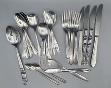 Lot Of 28 Pieces Mixed Patterns Of Stainless Flatware