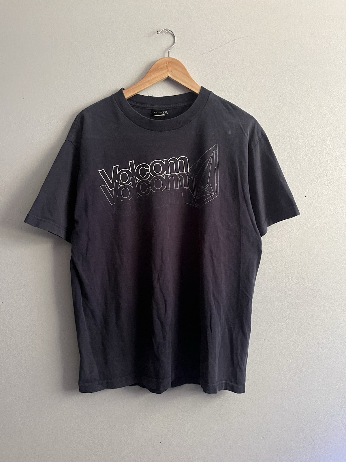 Picture 1 of 10