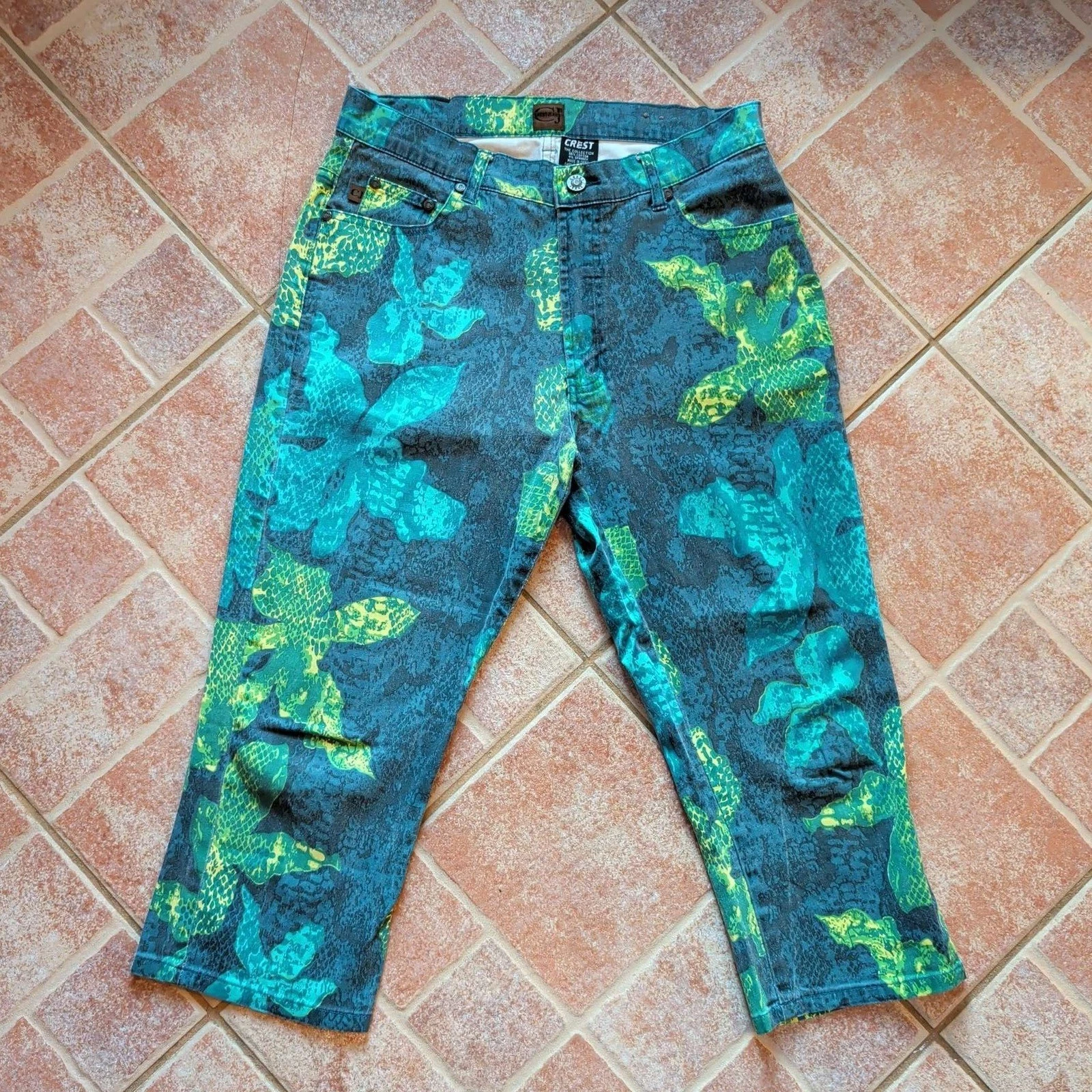 Crest Jeans Cropped Pants Womens 11/12 Teal Green Snakeskin Floral Capri Stretch