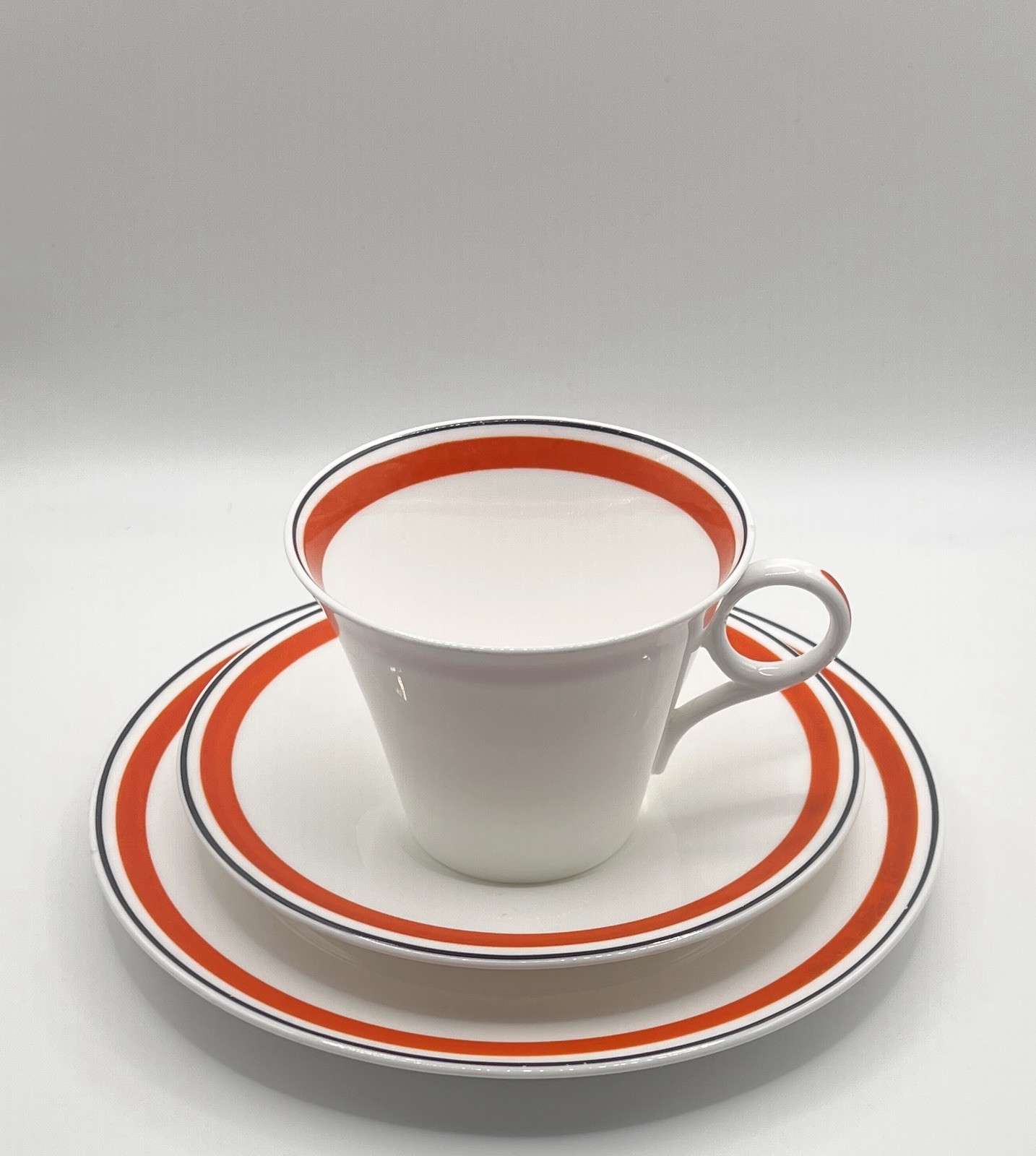 Shelley Bone China Tea Set Trio / Regent Shape /pattern: W.R.732