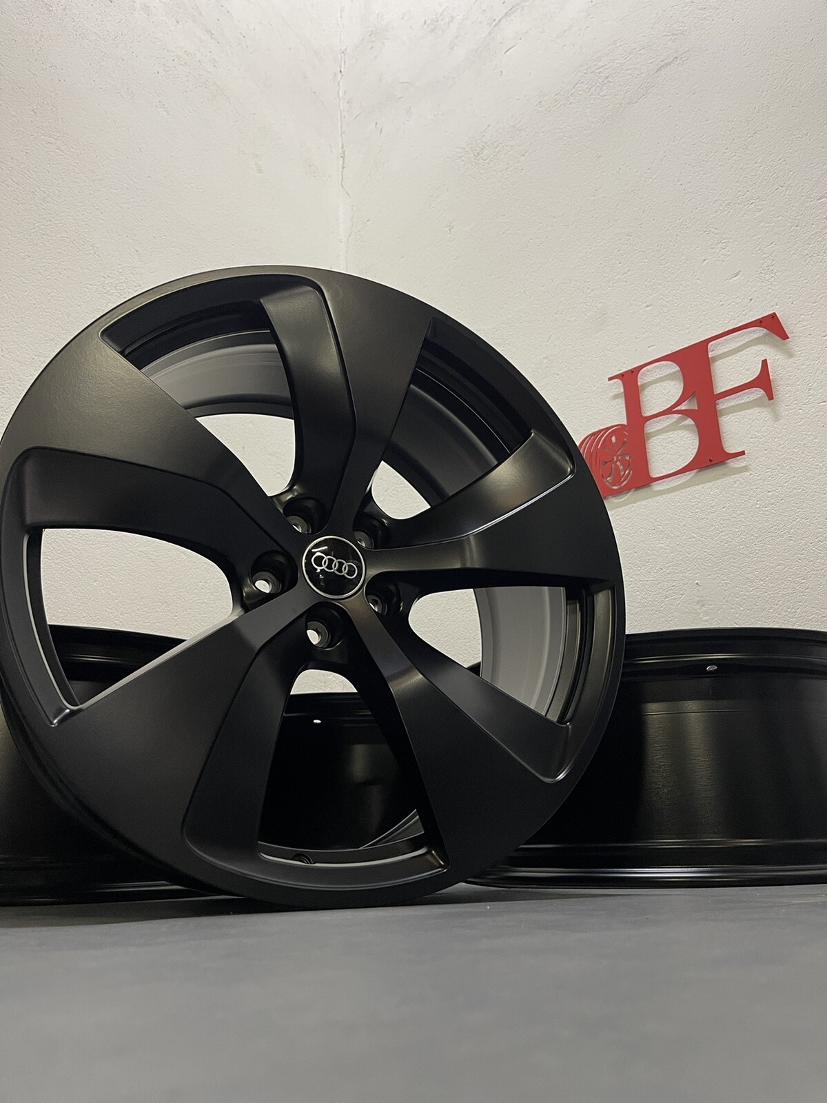 Original. Audi Q7 SQ7 A7 S7 Felgen 21 ZOLL et 31 4M0601025E Schwarz Matt