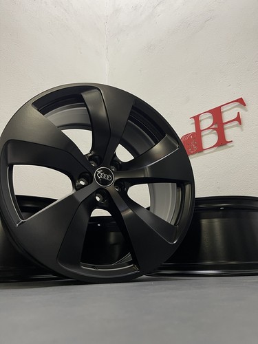 Original. Audi Q7 SQ7 A7 S7 Felgen 21 ZOLL et 31 4M0601025E Schwarz Matt