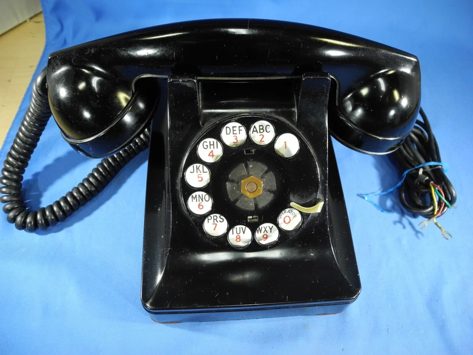 Teléfono eléctrico occidental vintage Bell System negro giratorio F2 teléfono de escritorio ** Foto 2 de 4