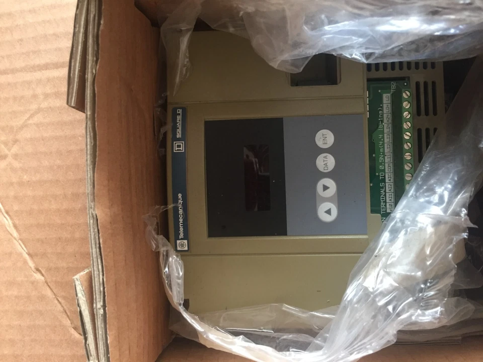 materiale elettrico  industriale spine blindo fusibili e altro - Immagine 4 di 4