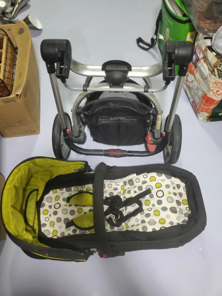 Primeros años, asiento giratorio nacido, bebé, niño pequeño, como cochecito UPPABABY, camioneta Foto 4 de 4