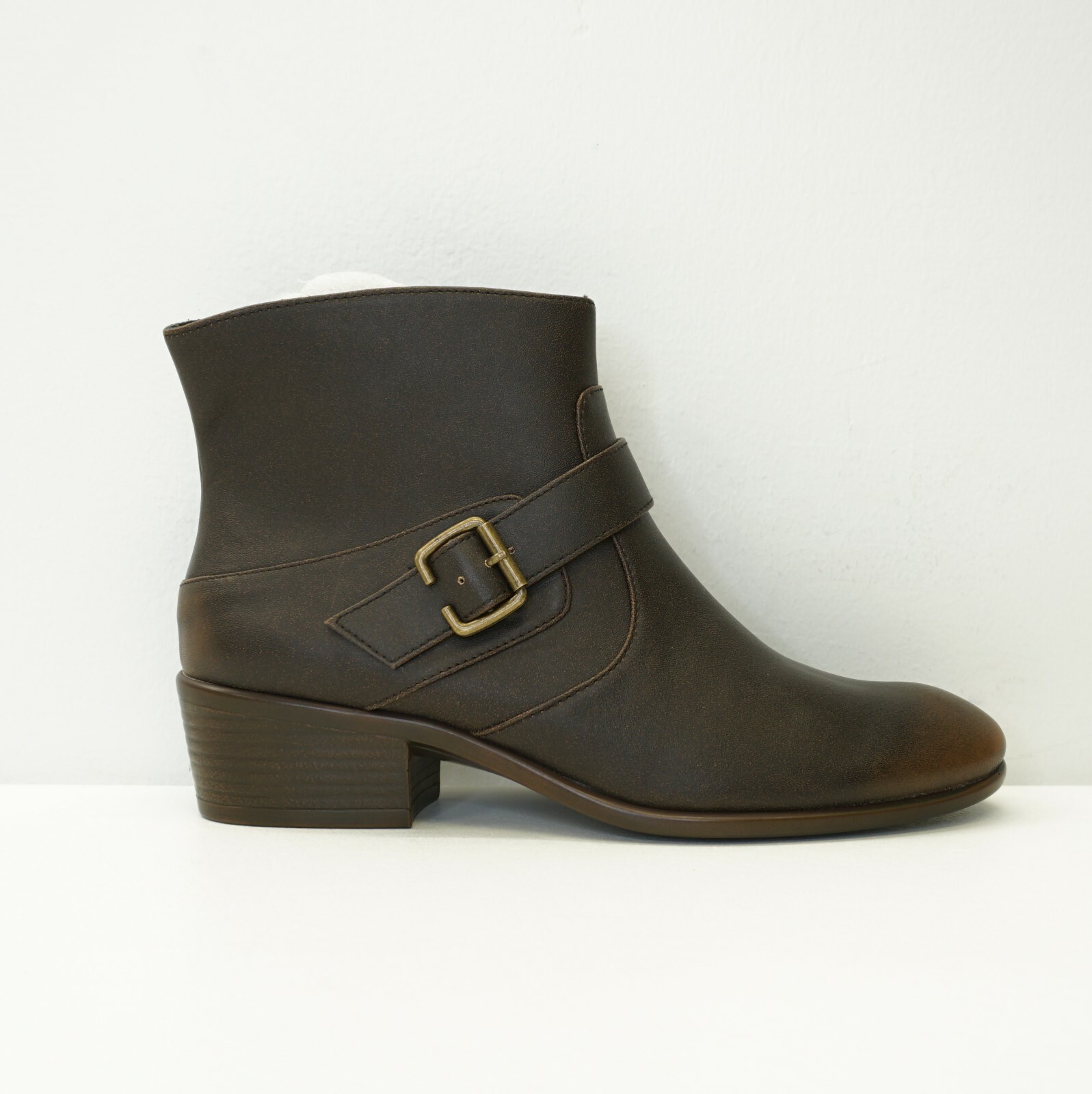 a2 aerosoles booties