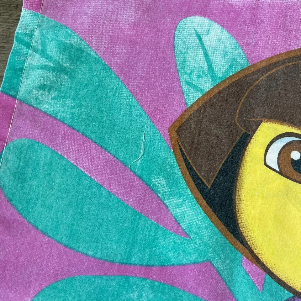 Y2K Dora The Explorer "2010" Toddler 3-Piece Pink Bedding Set - Image 4 of 4