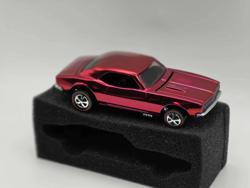 2025 Hot Wheels RLC 80th Anniversary Original Sweet 16 Ruby Red 1967 Camaro - Image 2 of 4