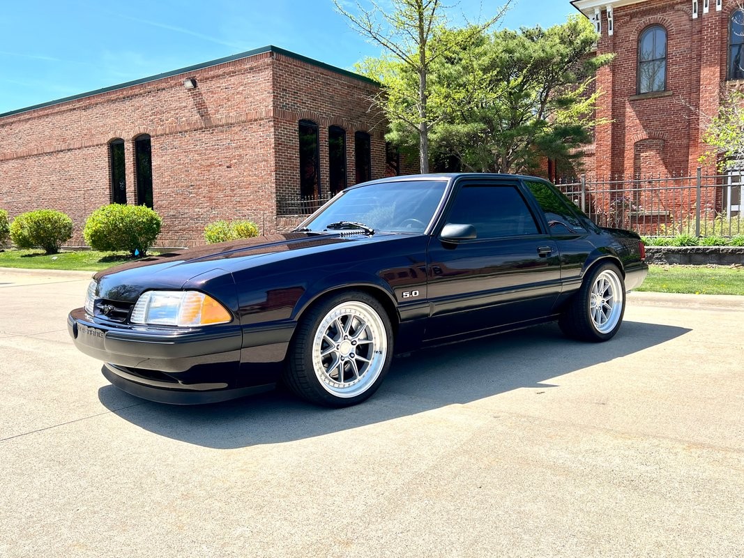 1989 Ford Mustang for sale in Fraser Michigan