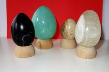 4 sztuki prawdziwych jaj z kamieniami szlachetnymi (około 640 g) Nowy stan