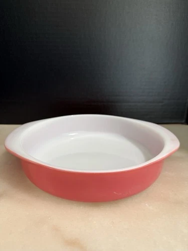 Vintage Pyrex #221 Flamingo Pink 8” Round Casserole Cake Baking Dish USA