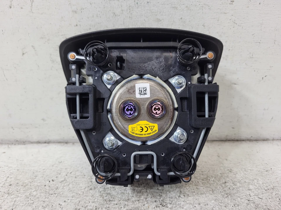 2018-2022 Hyundai Accent Driver Wheel Airbag Air Bag OEM LKQ - Image 2 of 4