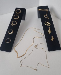 Vintage 14kt Gold Mixed Jewelry Lot Scrap Repair Wear Almost 27 Grams