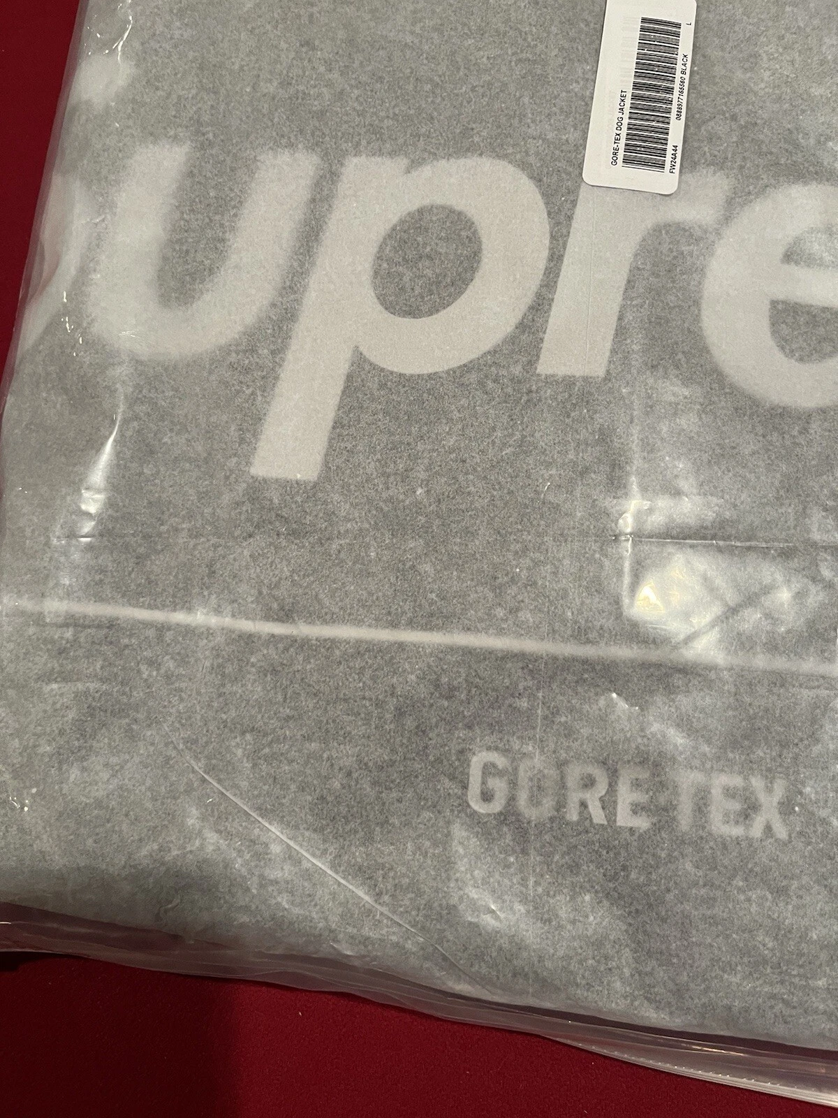 Supreme Gore Tex Dog BLACK Jacket Size LARGE Same Day Ship