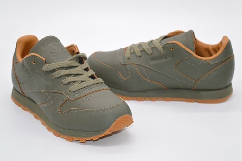 olive reebok classics