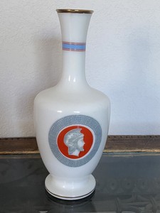 Vintage Grand Marnier Decanter White Milk Glass Bottle Vase Roman Greek Design Ebay