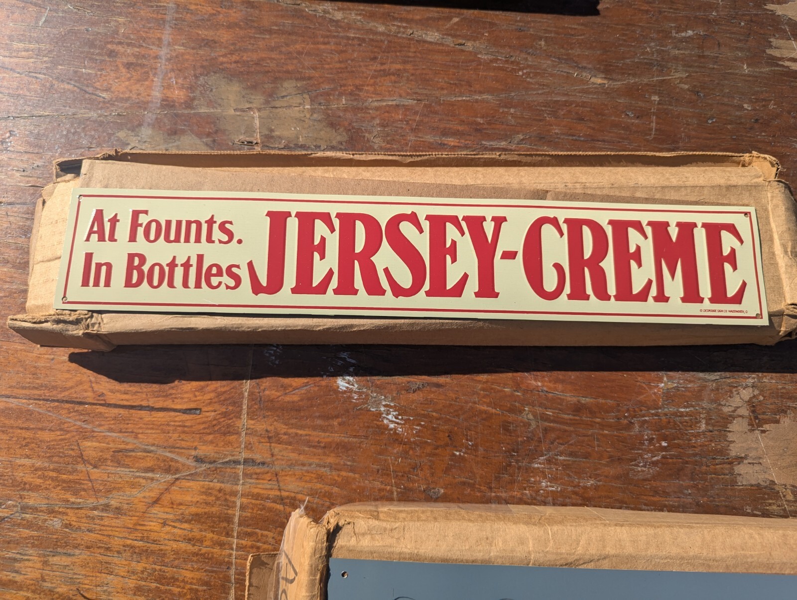 ¡HAZ OFERTA! Letrero de metal vintage Jersey crema bebida refresco leche vaca nuevo de lote con papel encerado