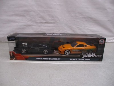 Jada Fast & Furious Doms Dodge Charger R/T and Brians Toyota Supra 1/32