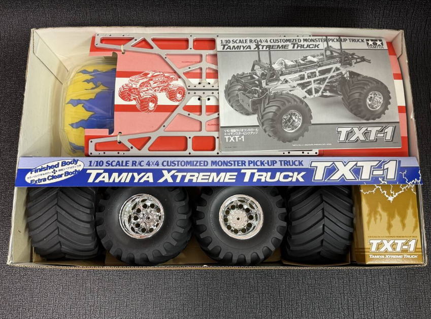 TAMIYA MADCAP 1/10 RCカー 本体 SANWAプロポ付 Tamiya 1/10 TXT-1 Monster Truck NIB + Lightweight Chassis + SANWA