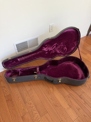 1970s Gibson Acoustic Guitar Case