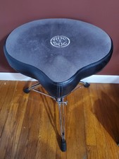Roc Soc Original Saddle Drum Throne