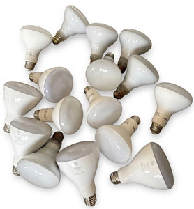 Lot of 16 BR30 LED Flood Light Bulbs Recessed Warm White - 2700K 700 Lumen E26