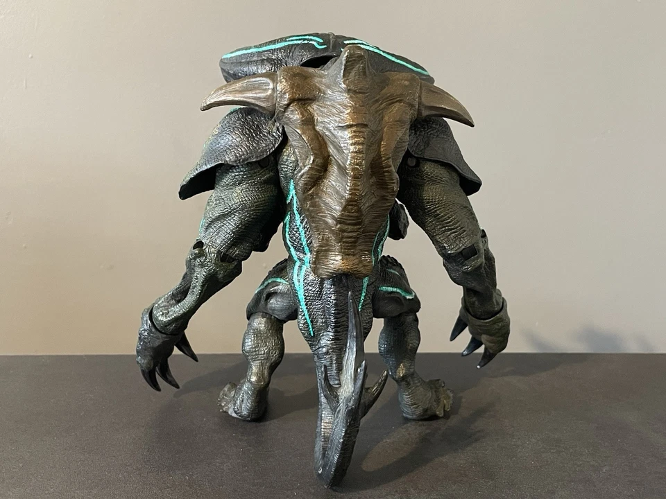 Pacific Rim Kaiju Scunner Ultra Deluxe Action Figure Neca - See Description - Image 4 of 4