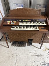 Hammond Electric Organ Brown Wood Auto-Vari Rhythm Reverb Pedal Sustain Accent