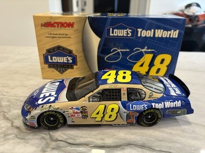 Jimmie Johnson 2004 Lowe's Tool World Nascar 1/24 Diecast #48
