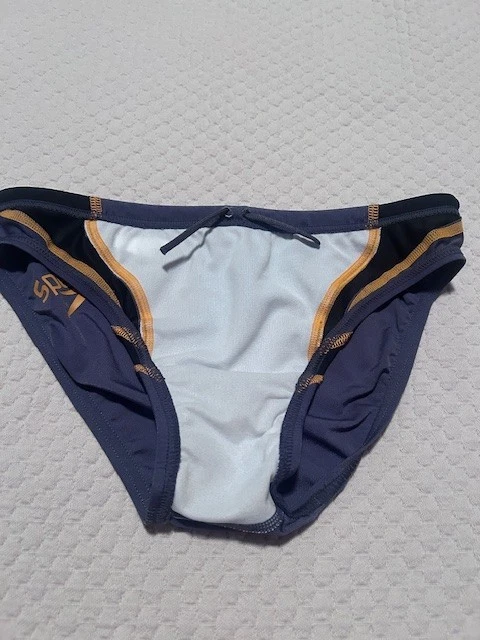 Calzoncillo Speedo vintage para niños - talla 12, gran traje para buceo y natación Foto 3 de 4