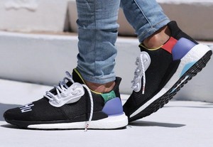 pharrell williams x adidas solar hu glide
